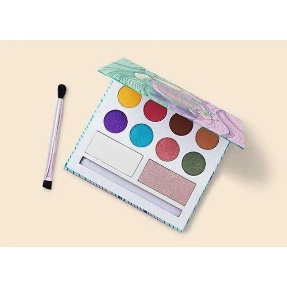 Moods by Laura Sanchez Eyeshadow and Highlighter Palette - Picture 4 of 10